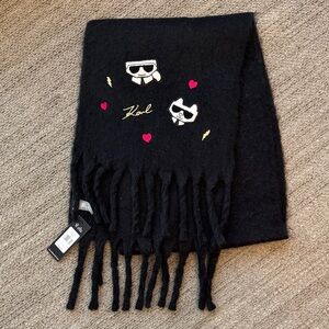 Karl Lagerfeld Black Textured Cat Chunky Scarf
